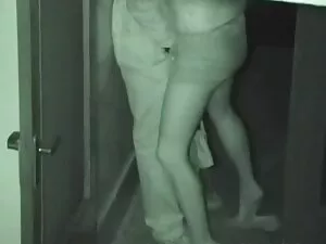 Um beliscão sexo ani ...