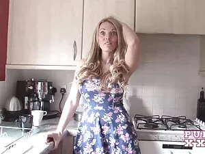 UMA FREIRA LÉSBICA B ...