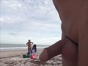 Jovem fumador atira  ...
