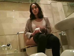 Olha Para Esta Adole ...